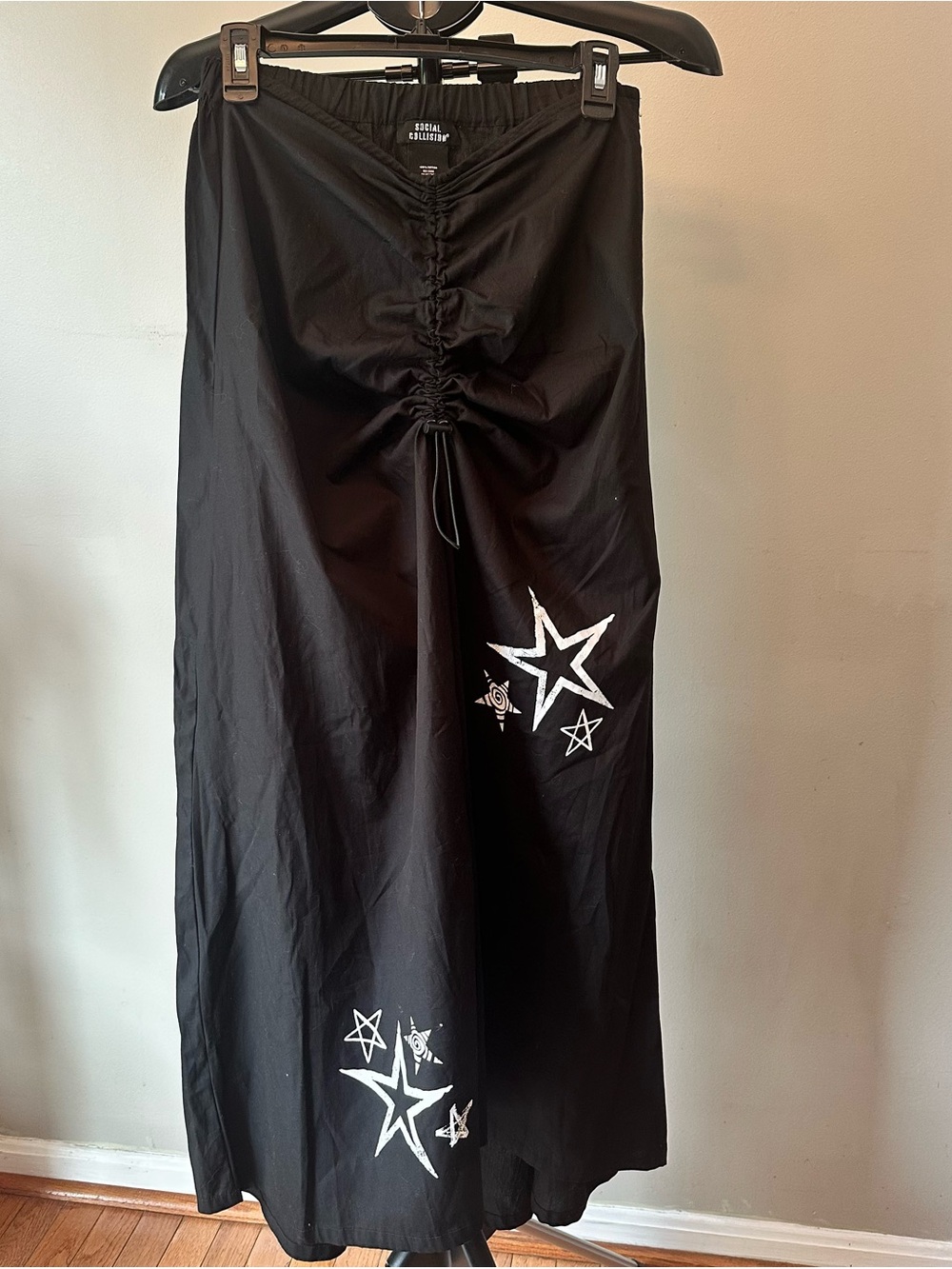 Social Collision B&W Spiral Star Cinch Maxi Skirt Large